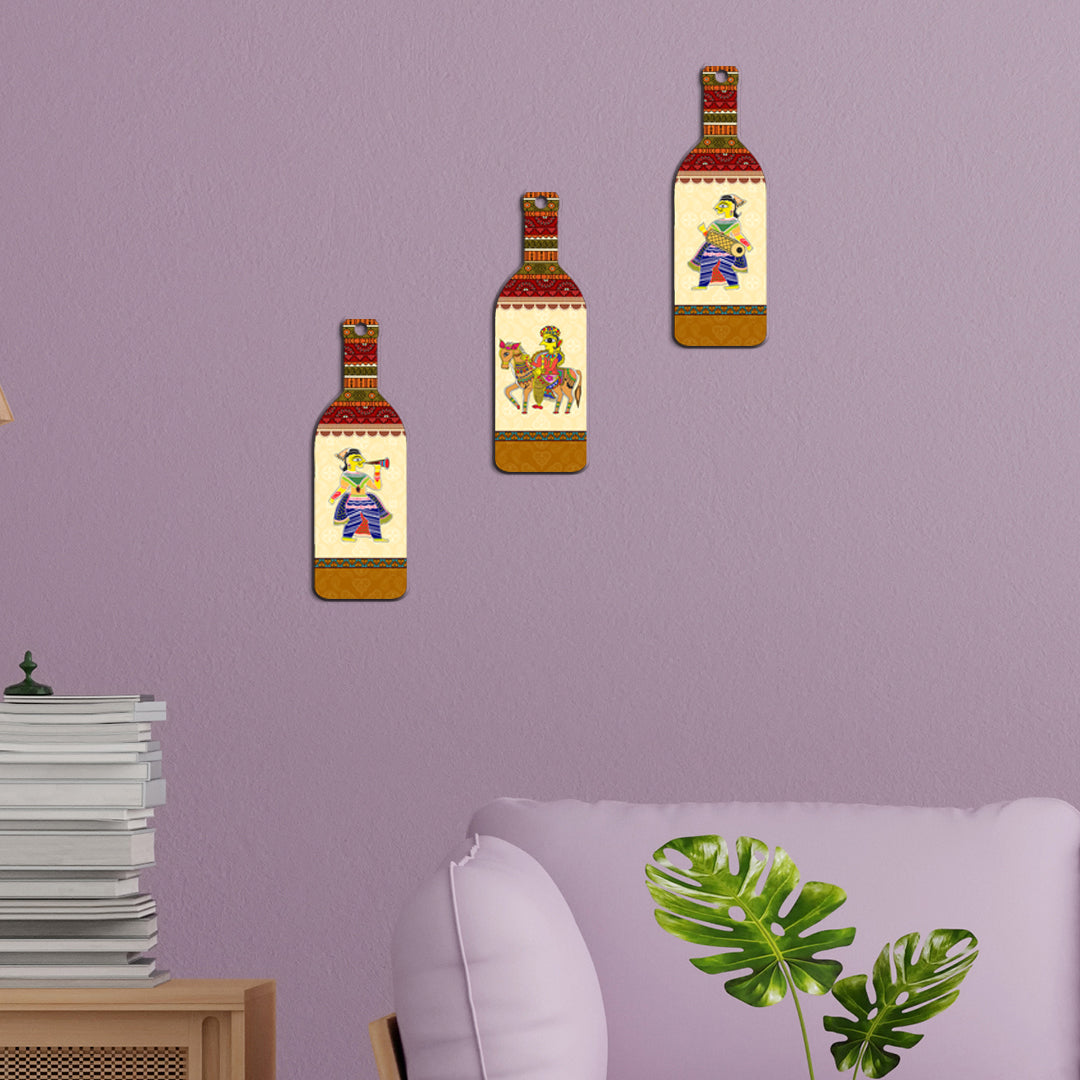 Bottle Shape Wall Hanging