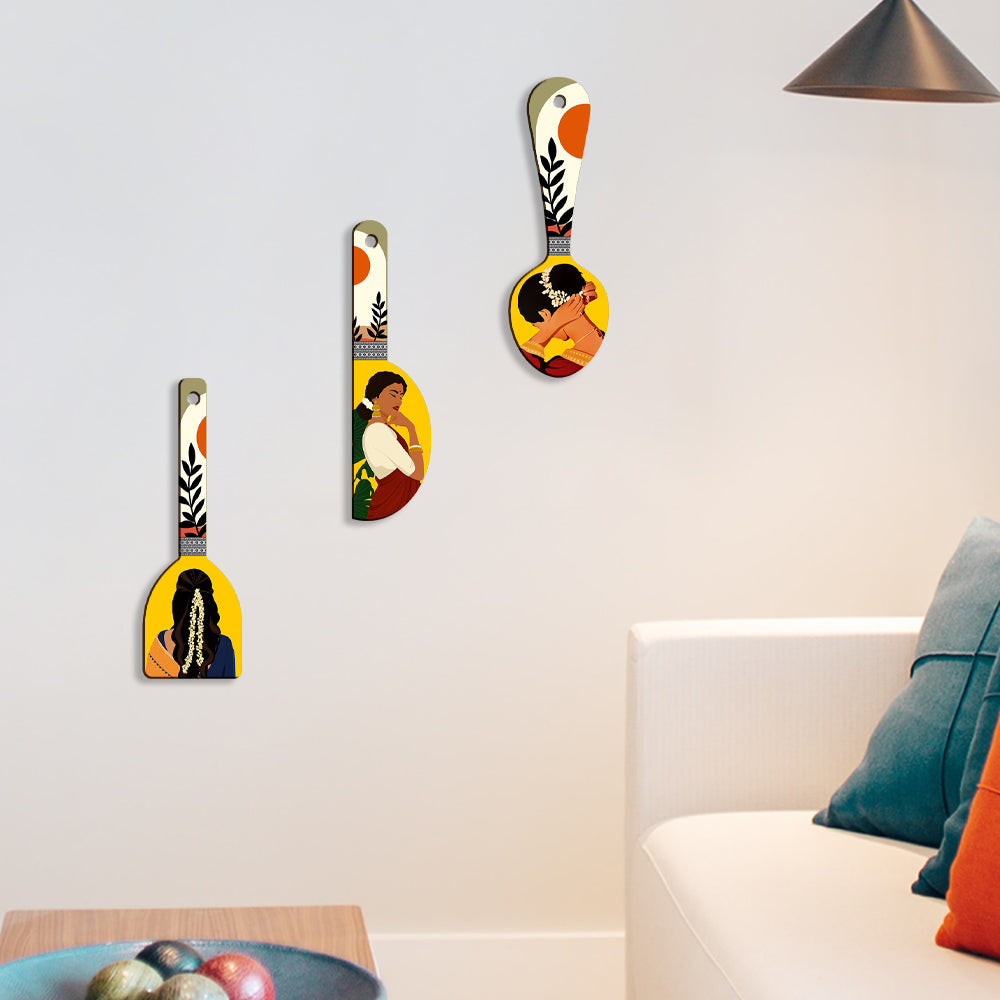 Spoon Shape Wall Hanging